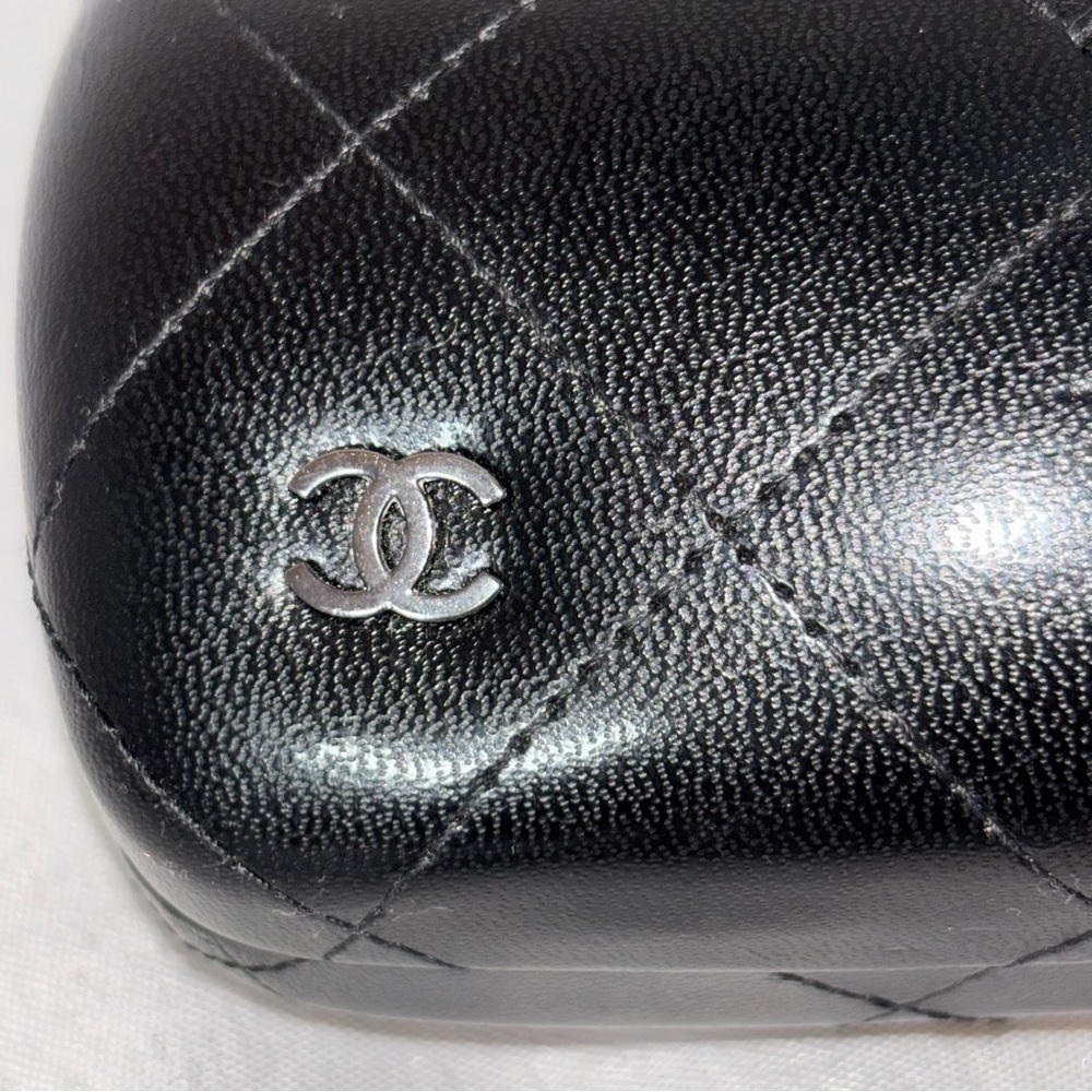 Vintage CHANEL Black Quilted Hard Case Clamshell CC logo Sunglass Case - Picture 6 of 10